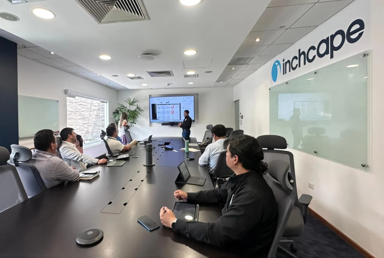 Sesión de optimización de procesos empresariales en Inchcape